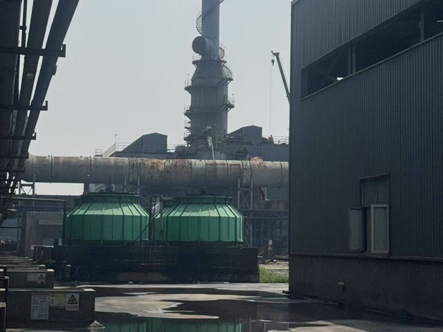 Фабрична сцена 1